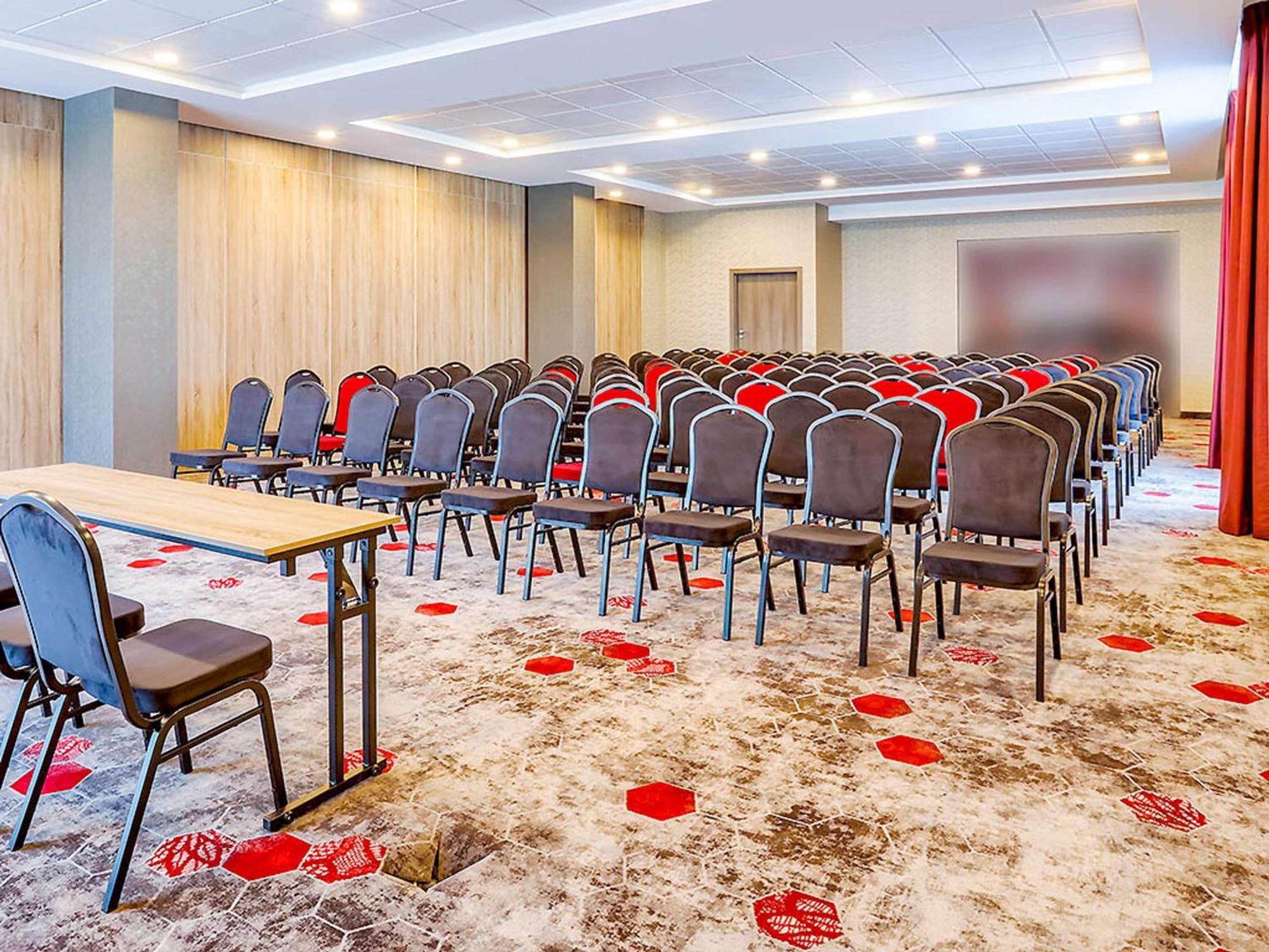 Ibis Styles Nowy Sacz Nowy Sącz Exterior foto