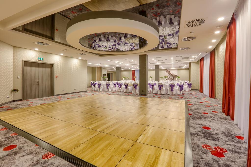 Ibis Styles Nowy Sacz Nowy Sącz Exterior foto